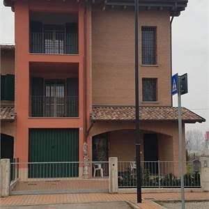 Villa In Vendita a Rubiera
