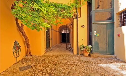 Soluzione di Pregio in Centro Storico 