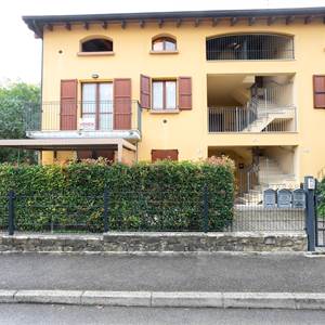 4 o più locali In Vendita a Canossa