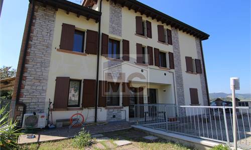 ATTICO CASTELLARANO / S.VALENTINO ZONA PANORAMICA 