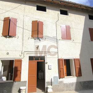 Appartamento In Vendita a Viano