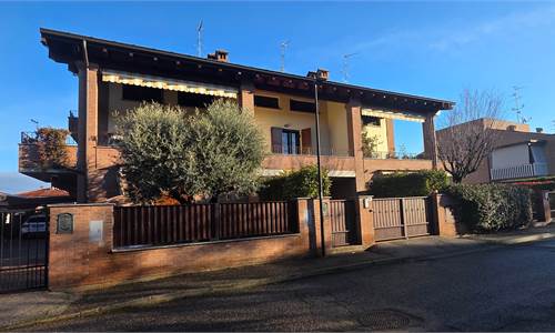 RUBIERA VENDESI VILLETTA CENTRALE