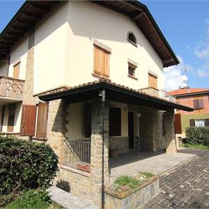 Villa In Vendita a Scandiano