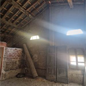 Porzione di Casa In Vendita a Scandiano