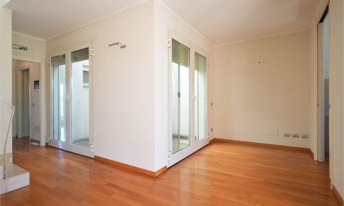 San Polo d’Enza: Villa a Schiera Indipendente con Finiture Ricercate e Spazi Ideali per la Famiglia